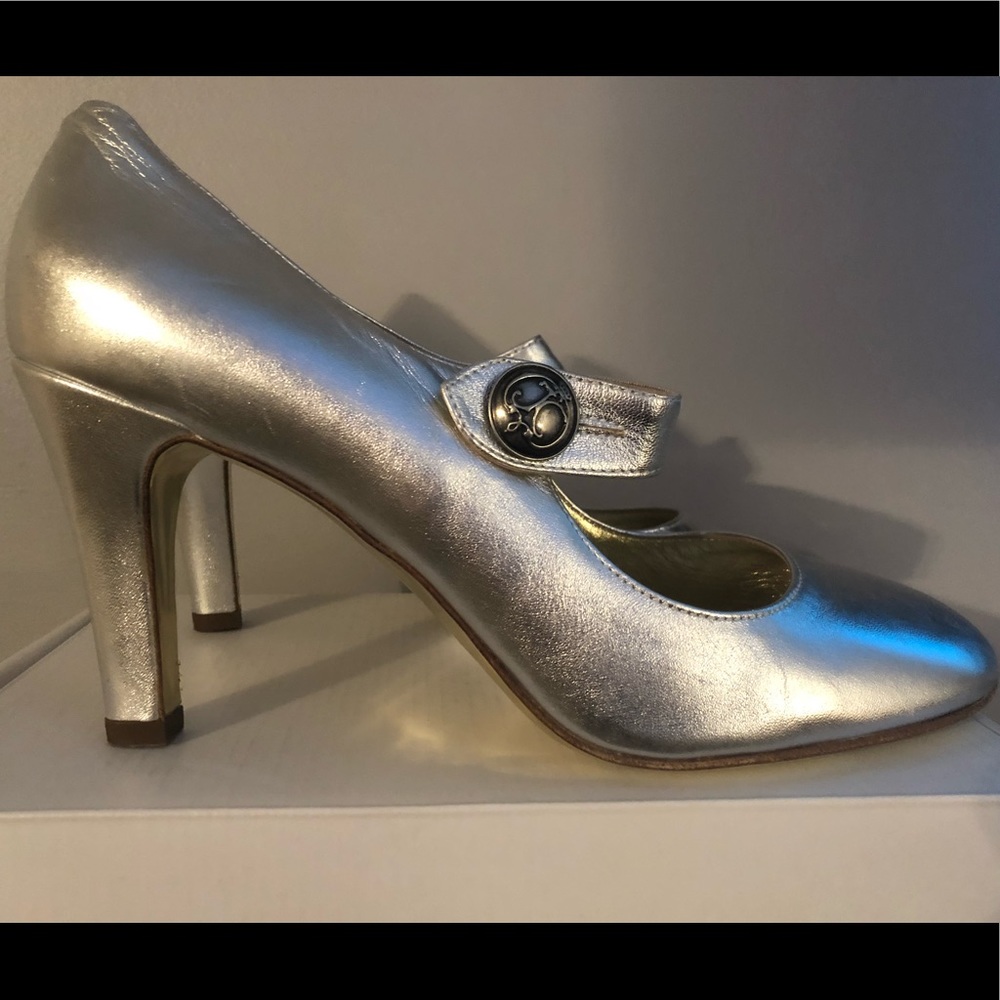 Silver Mary Jane Juicy Couture Retro Heels 10